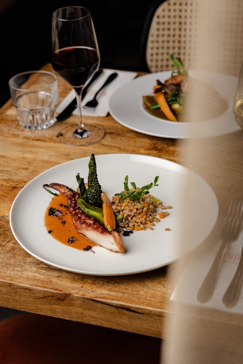 Nando Italian Bistro-3